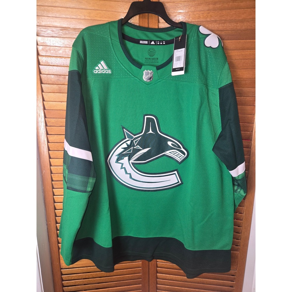Vancouver Canucks Adidas St. Patricks Day Jersey Green Mens Size 60 (3XL)